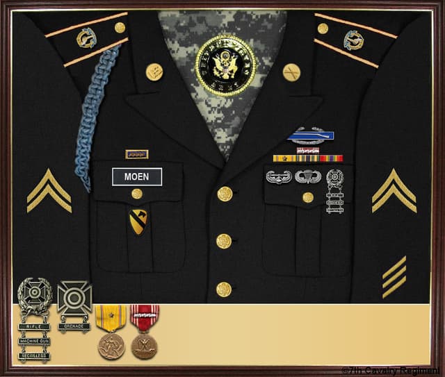 Bjorn Moen uniform